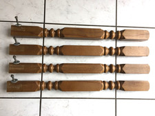 4 Tischbeine aus Holz, teilweise gedrechselt, Länge 72 cm