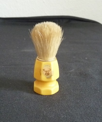 Alter rasierpinsel catalin - ,