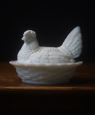 Antike Opal Milchglas Henne auf Nest Schale - 1900er Zuckerdose - 10,5 cm