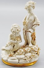 alte klassische Porzellan-