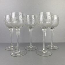 Fünf dekorativ geschliffene