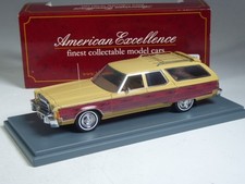 (KI-02-40) Neo Scale Models Chrysler Town & Country in 1:43 in OVP