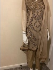 Pakistanische Damenkleidung 