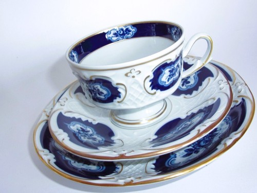 PORZELLAN-KAFFEE-TEE-TASSE-ANT