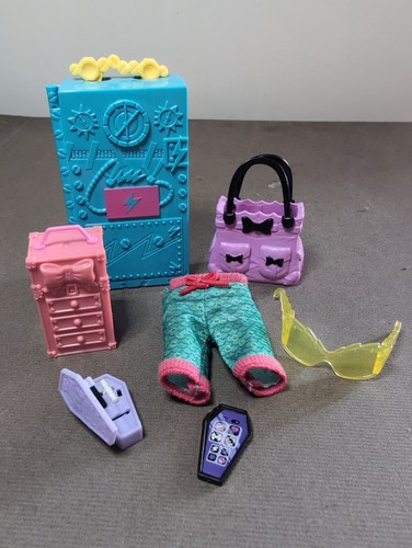 Viel monster high - monster,