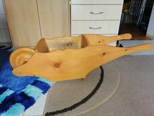 Garten-Deko-Schubkarre aus Holz zum Bepflanzen - 111 cm lang - 32 cm breit