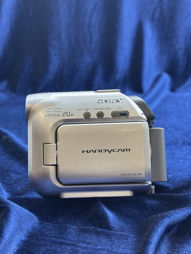 Sony handycam dcr - dcr-hc17e, pal