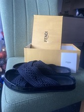 Luxuriöse Fendi Slides –