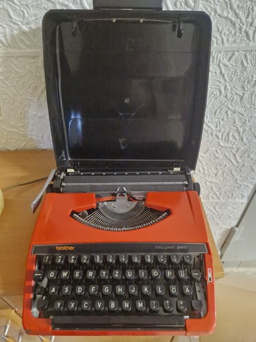 Brother deluxe 220 - brother,