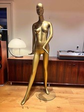 Schaufensterpuppe, weiblich