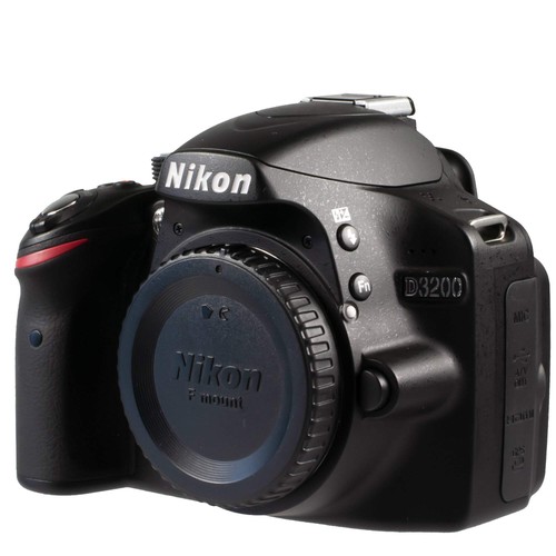 Nikon 3200 dslr mit 563 - nikon,