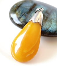 Antiker grosser Butterscotch