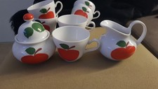 Seltmann Weiden Patricia roter Apfel  6 Tassen Zuckerdose Gießer 70 iger Jahre