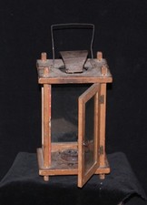 Antik kleine sehr schöne Laterne für Kerze L.11 X B.8,5 x H.c.18,5 Mehr im Shop