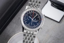 Breitling Navitimer
