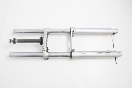 Front forks suspension - front,