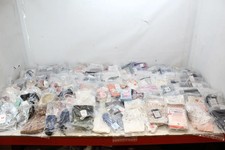 NEUWARE Konvolut Einzelteile