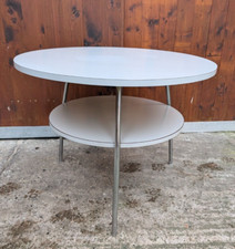 Designer Stahlrohr Couchtisch