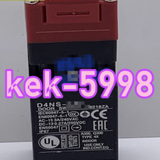 1PC NEU Safety door switch D4NS-4DF #LM