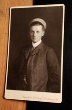 junger Student im SS 1907 mit