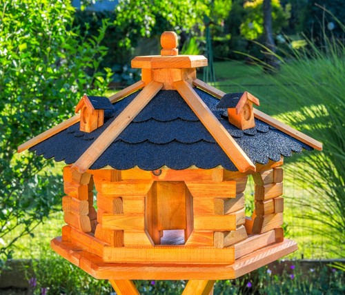 Vogelhaus mit - *,