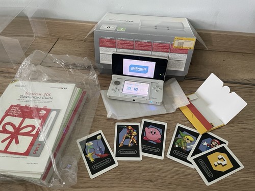 Nintendo 3ds schneeweiss - nintendo,
