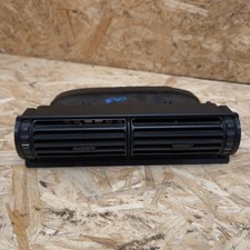 BMW E30 Frischluftdüse Frischluft Gitter Mitte 1369697 Armaturenbrett