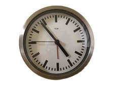 TCM Quartz-Wecker Analog mit Weckfunktion