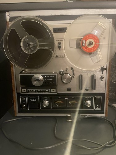 Akai x201 - akai,