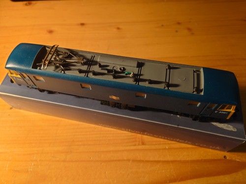 Silberfuchs trix class 81br - class,