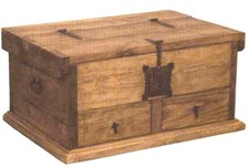 	 MEXICO Couchtisch Truhe