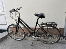 Altes Damenrad Zum