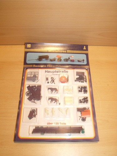 Neu plasticart ddr - ,