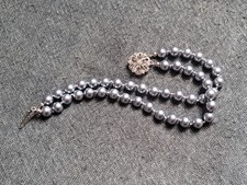 elegantes altes Perlen-Armband