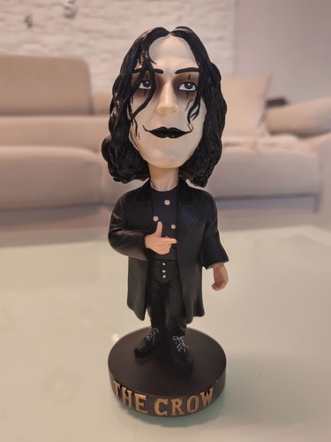 Neca the crow head - the, knocker