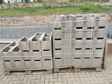 75 graue Betonschalsteine