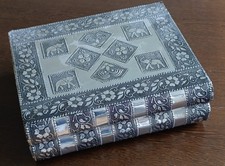 Silberfarbene große Schmuck Schatulle