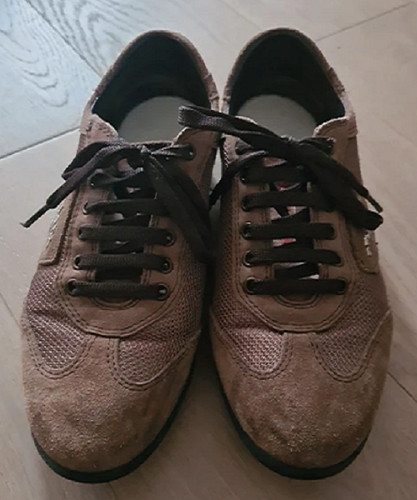Prada sneaker - prada,