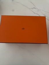 Leere Hermes Box Karton Schachtel mit Deckel mit Logo Geschenkbox