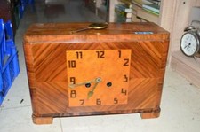 Art deco Wurzelholz   Kaminuhr