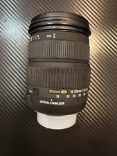 Sigma 18-200mm f/3.5-6.3 DC OS