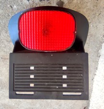 Rücklicht mit Kennzeichenhalter für Dyna Fat Bob - Wide Glide - S