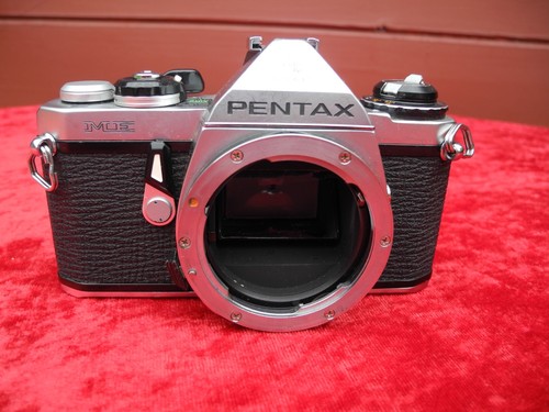 Pentax slr kamera nur - /,