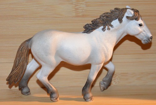 Schleich 13711 carmague stute - schleich,