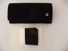 ! NEU ! schwarz gesteppt