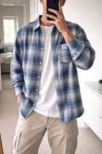 🏷️ Stüssy Blue Flannel