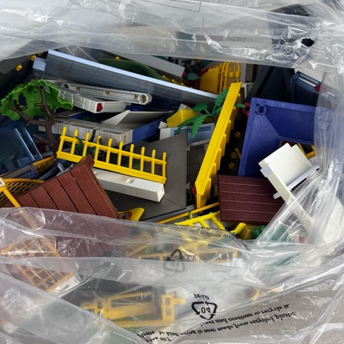 Großes gemischtes playmobil - großes,