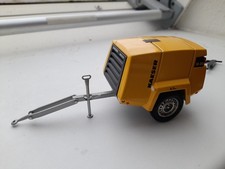 KOMPRESSOR M30 KAESER 1:25
