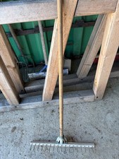 SPEZIAL RECHEN GARTEN LAUB HEU STROH STEINE FEINPLANIE GEBRAUCHT