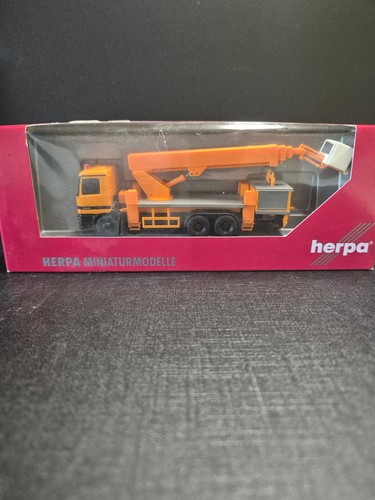 181 herpa mercedes - #181, 1:87,